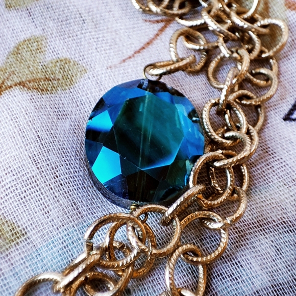 Midnight Blue Iridescent Oil Slick Faceted Glass Crystal Gold Tone Triple Strand - Picture 10 of 10